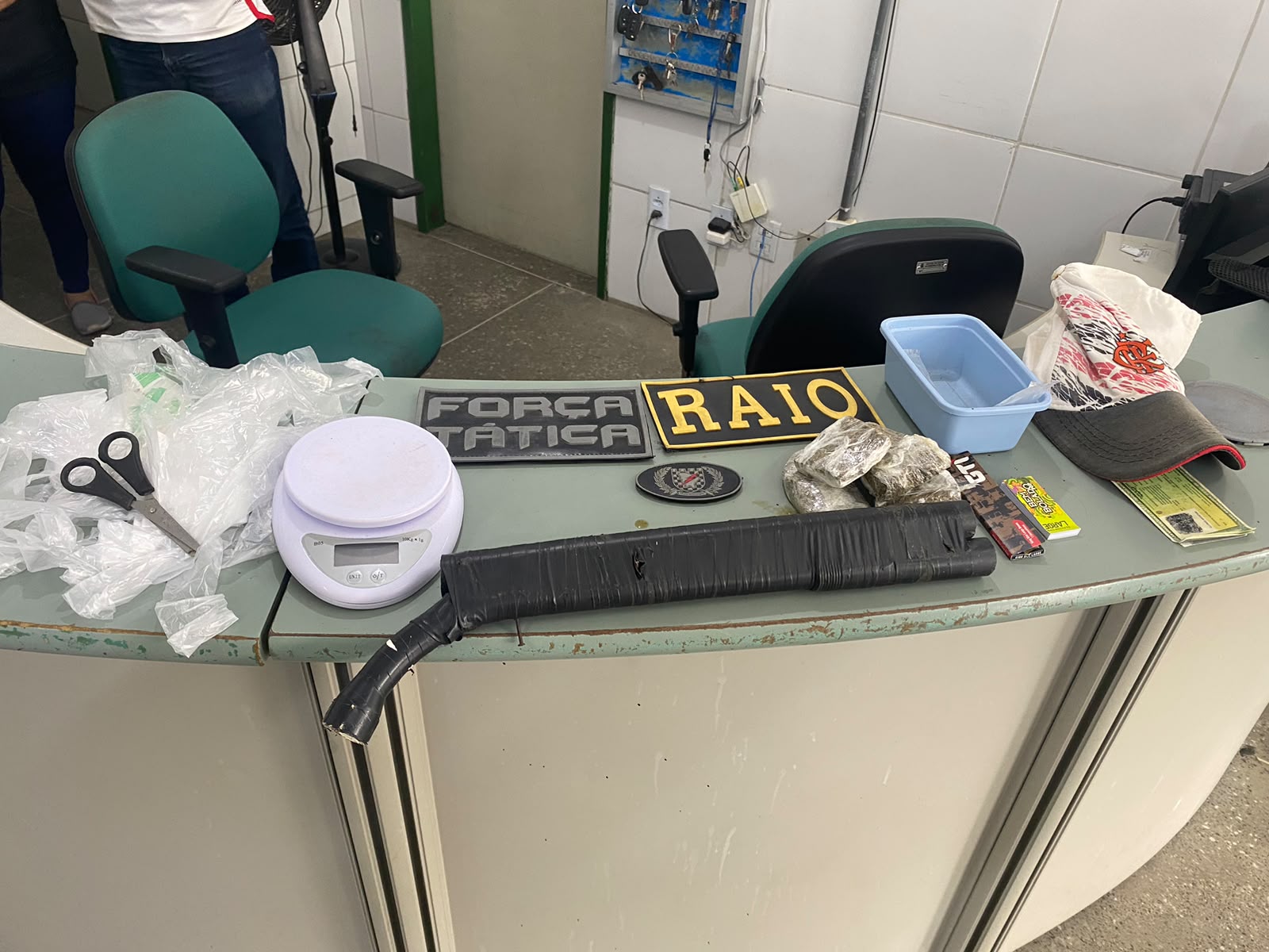 Canindé, Bela Vista, Polícia Militar, PMCE, Força Tática, Raio, Tráfico de Drogas, Apreensão de Drogas, Maconha, Prisão em Flagrante, Delegacia Regional de Canindé, Segurança Pública, Ceará