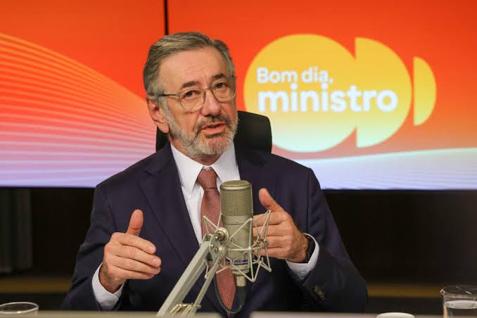 Nova tarifa dos EUA pode elevar sobretaxa sobre produtos brasileiros a até 37,5%