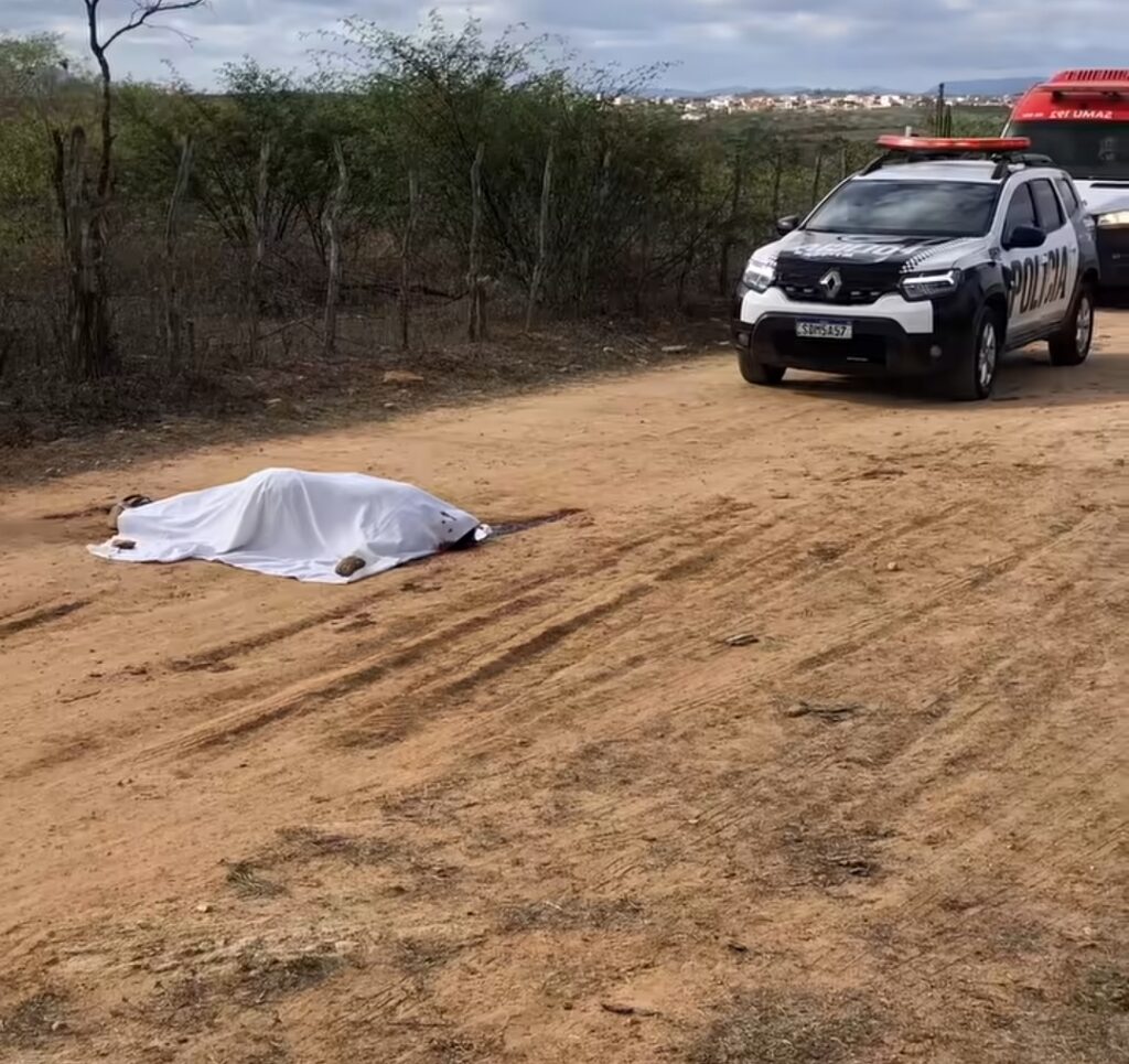 Homem é encontrado morto com golpes de arma branca em Boa Viagem