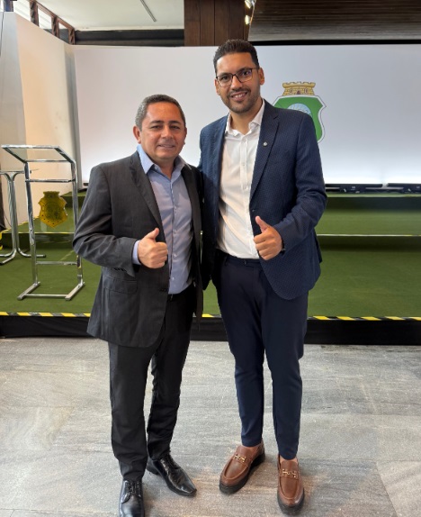 Prefeito Marcílio Coelho assina ordem de serviço de nova adutora que vai beneficiar quase 300 famílias de Banabuiú
