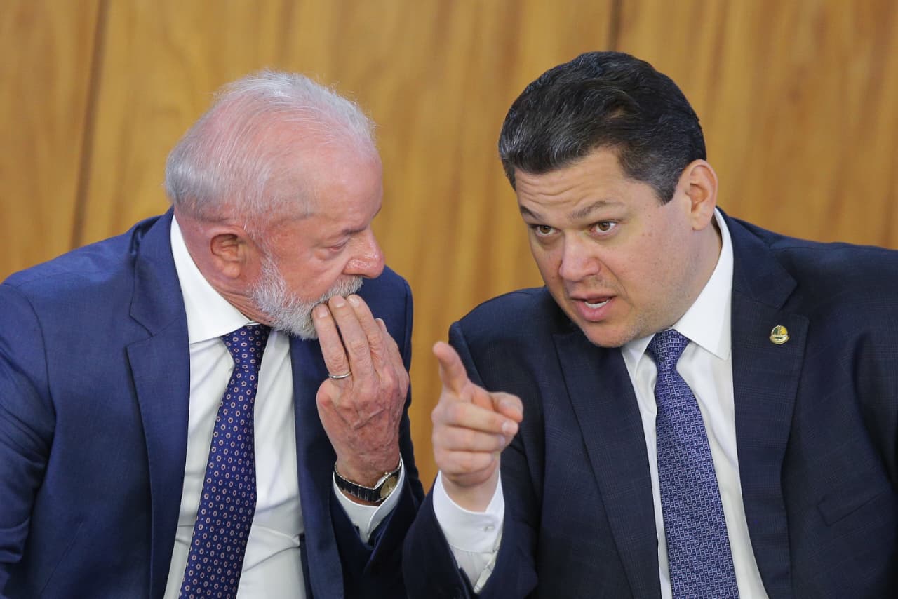 Lula pede a Alcolumbre “o possível e o impossível” para Senado votar fim da escala 6×1