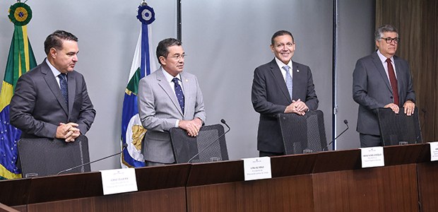 Presidente do TSE afirma: rejeição de contas não gera inelegibilidade de forma automática