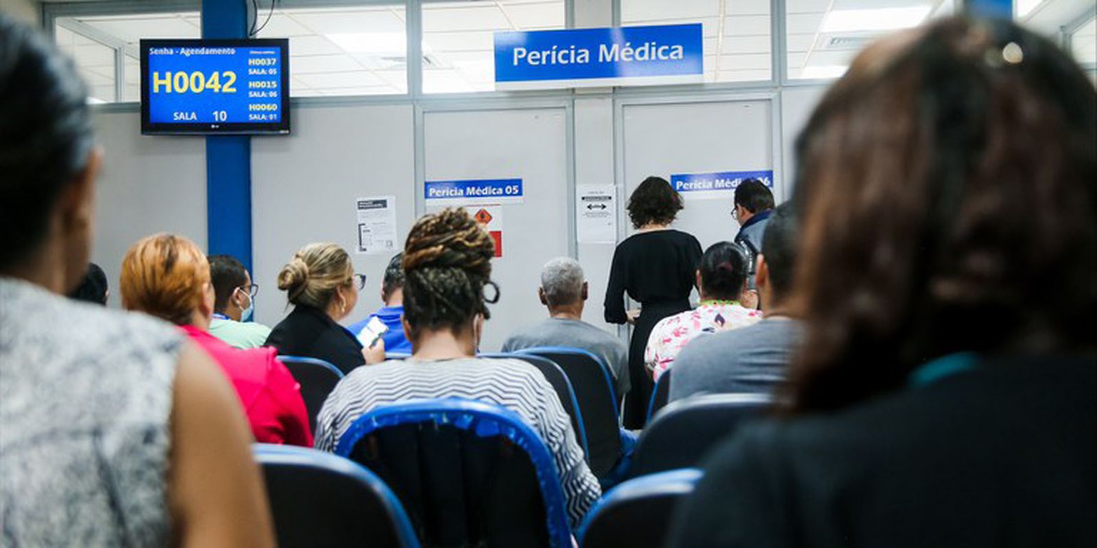 Fila de espera do INSS cai para 1,2 milhão de requerimentos