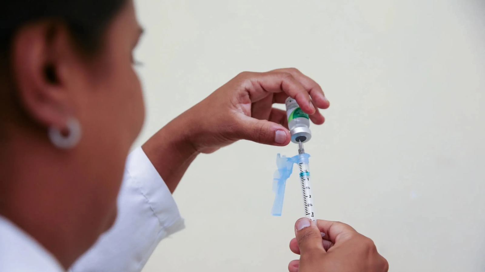 Sociedade Brasileira de Pediatria faz alerta sobre uso de canetas emagrecedoras por crianças e adolescentes e condena banalização nas redes sociais