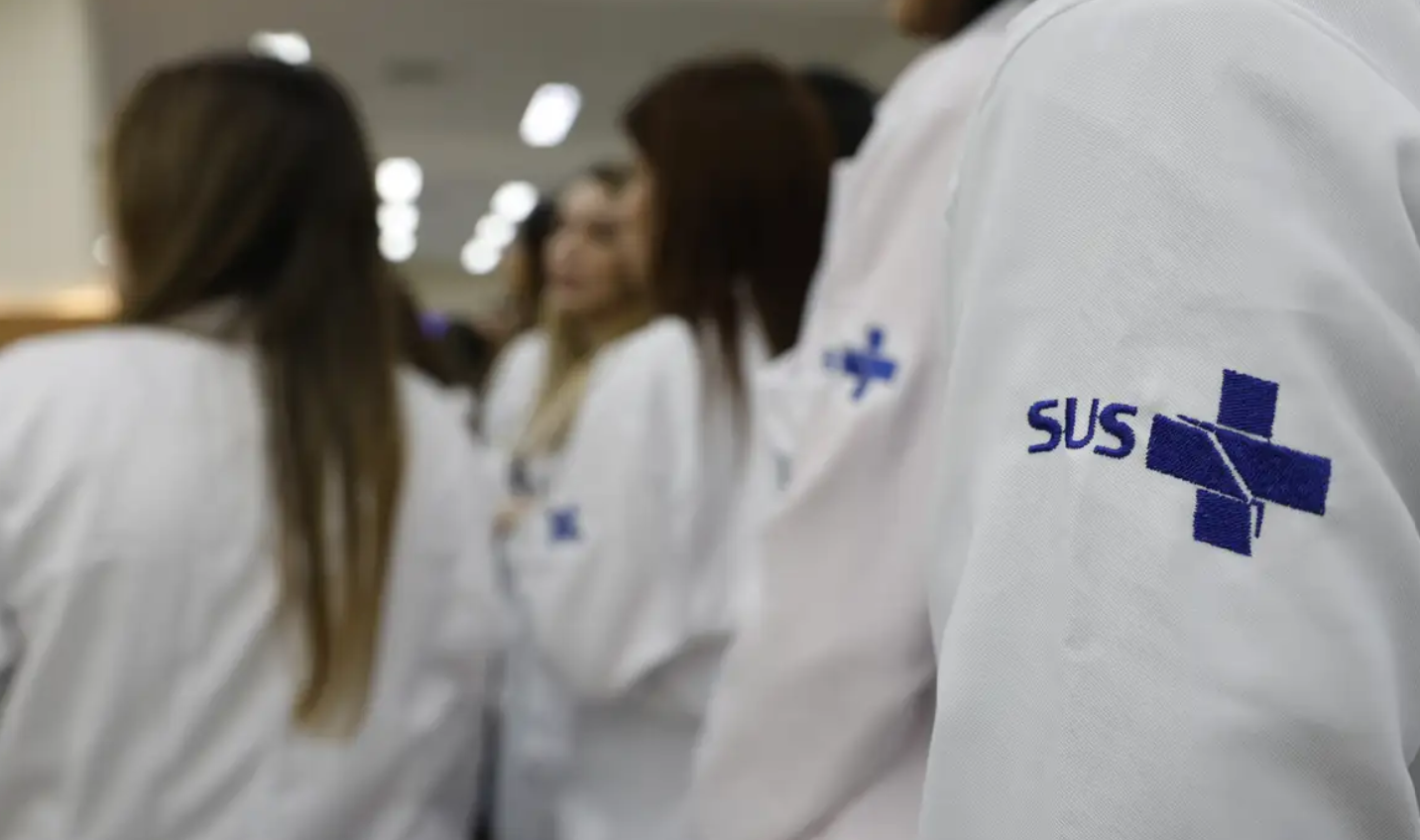SUS vai oferecer medicamentos novos para doenças como o mal de Crohn e uveites