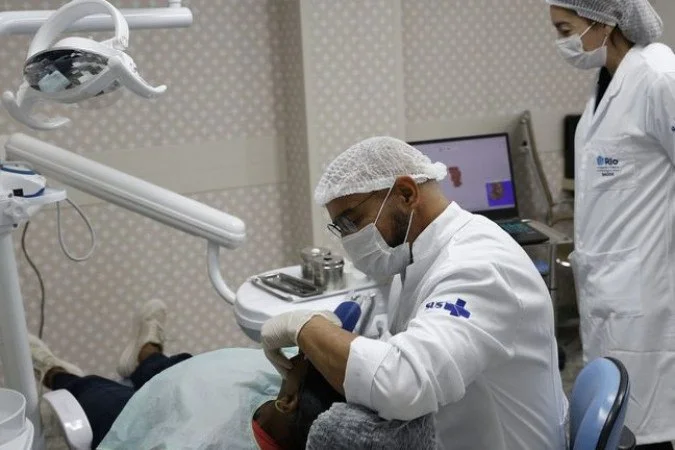 Violência doméstica: saiba como conseguir reconstrução dentária pelo SUS