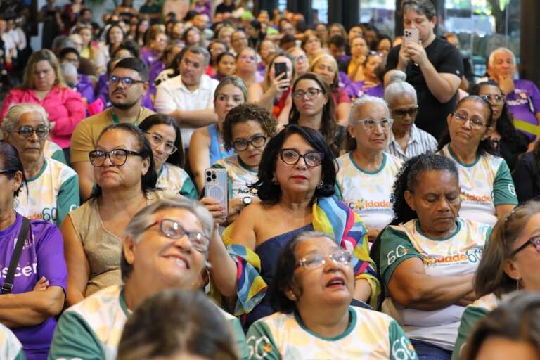 Capacitação gratuita em IA oferece 5 mil vagas para mulheres empreendedoras