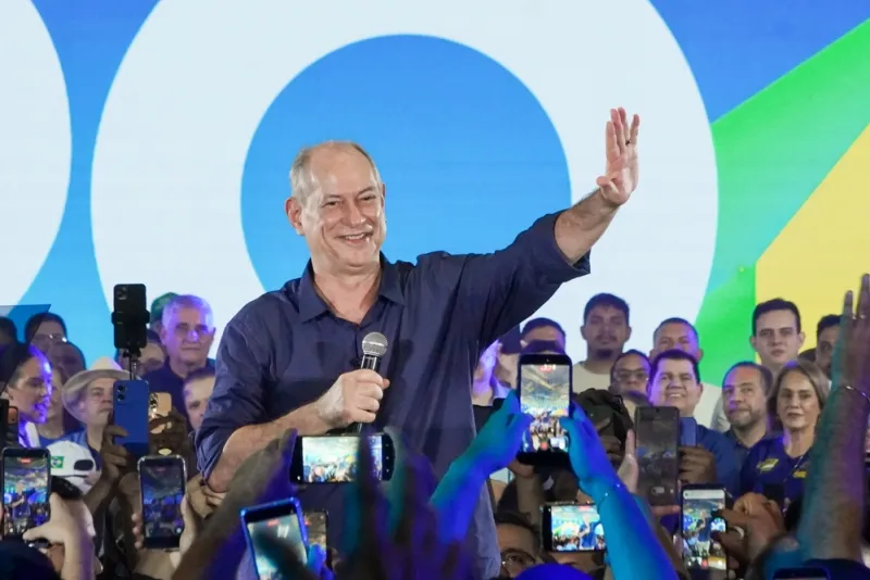 Eleições 2026: Ciro Gomes fará caminhada pelo Centro de Quixeramobim na sexta-feira (4)