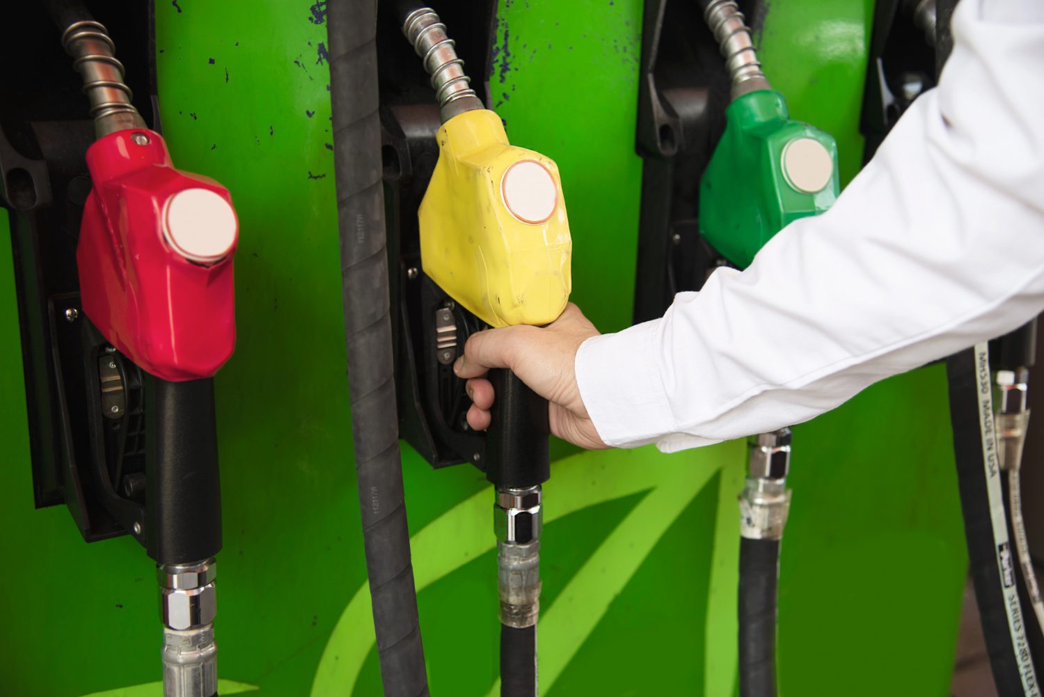 STJ reconhece direito ao creditamento de PIS/Cofins sobre insumos usados na composição da gasolina C e do diesel BX a B30