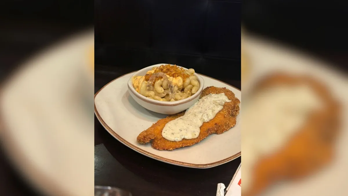 Cliente encontra aparelho dentário dentro de prato em restaurante Outback em São Paulo