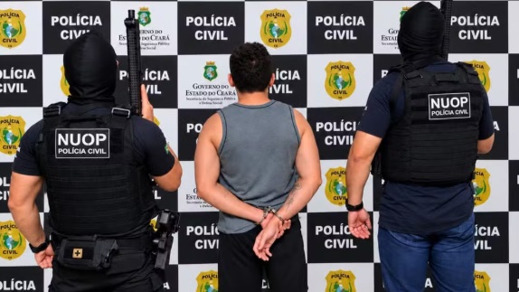 Após meses: polícia prende suspeito de matar mulher a facadas em hotel