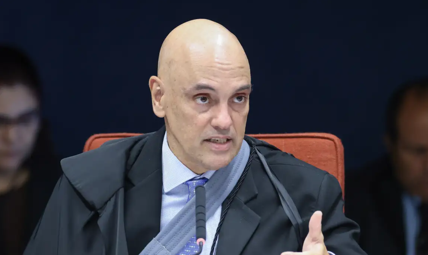 STF decide nesta terça se abre investigação sobre Moraes por conversas com Vorcaro