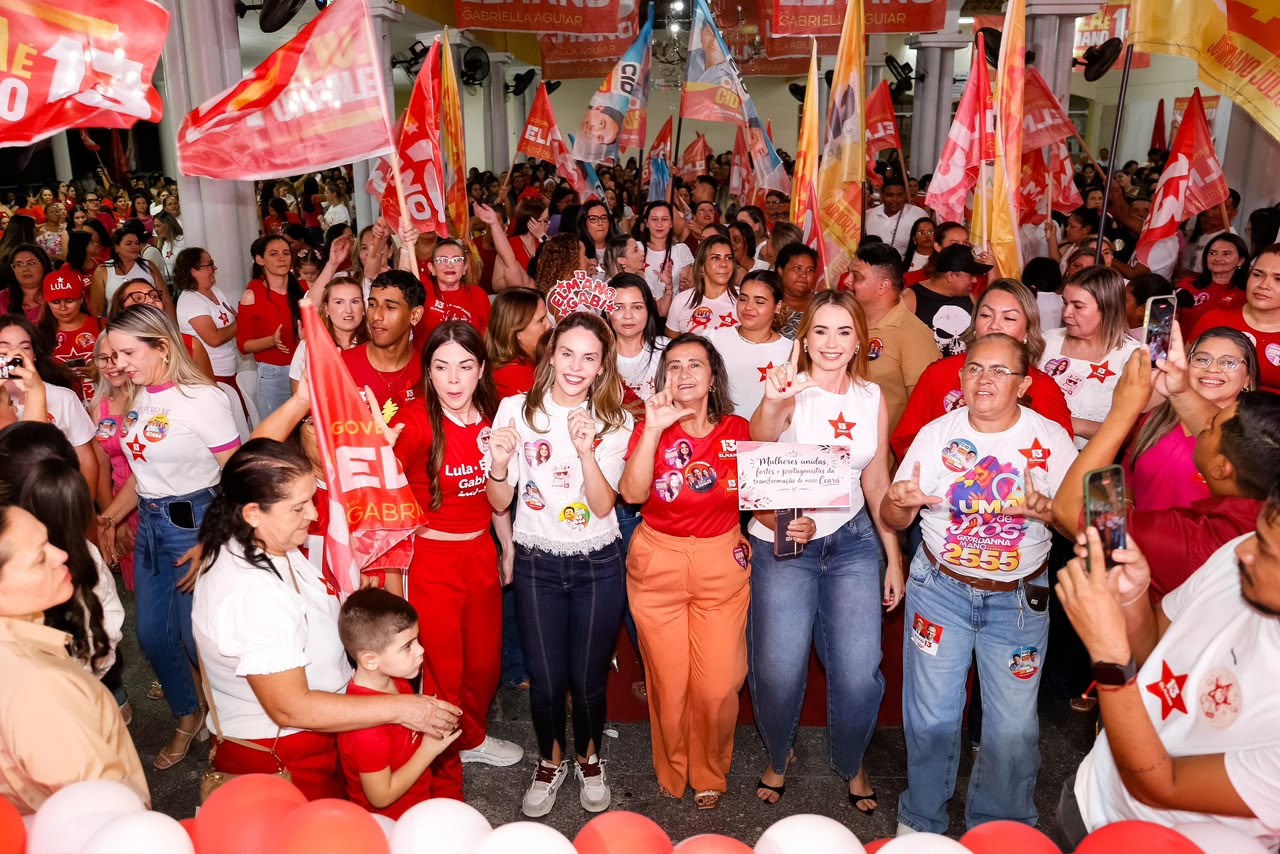 Mulheres se mobilizam em apoio a Elmano e reúnem lideranças no Sertão dos Crateús