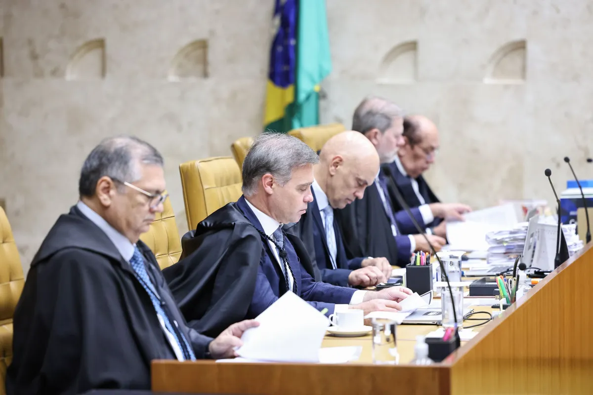 Caso Moraes e Vorcaro provoca 44 despachos e ofícios no STF desde setembro