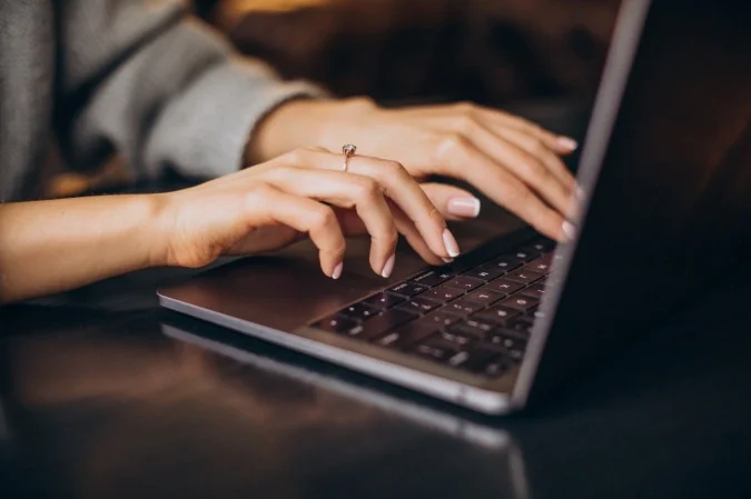 Governo cria novas regras para publicidade digital e amplia transparência em anúncios nas redes