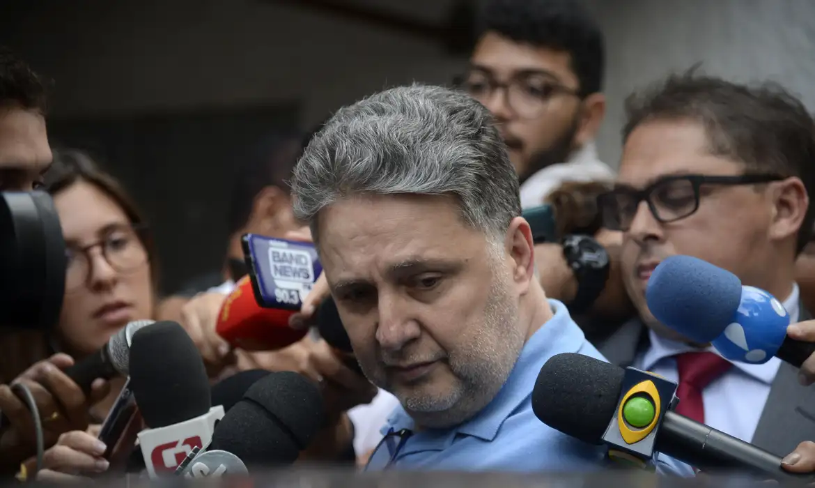Decisão do TSE pode mudar resultado no Rio e confirmar vitória de Douglas Ruas