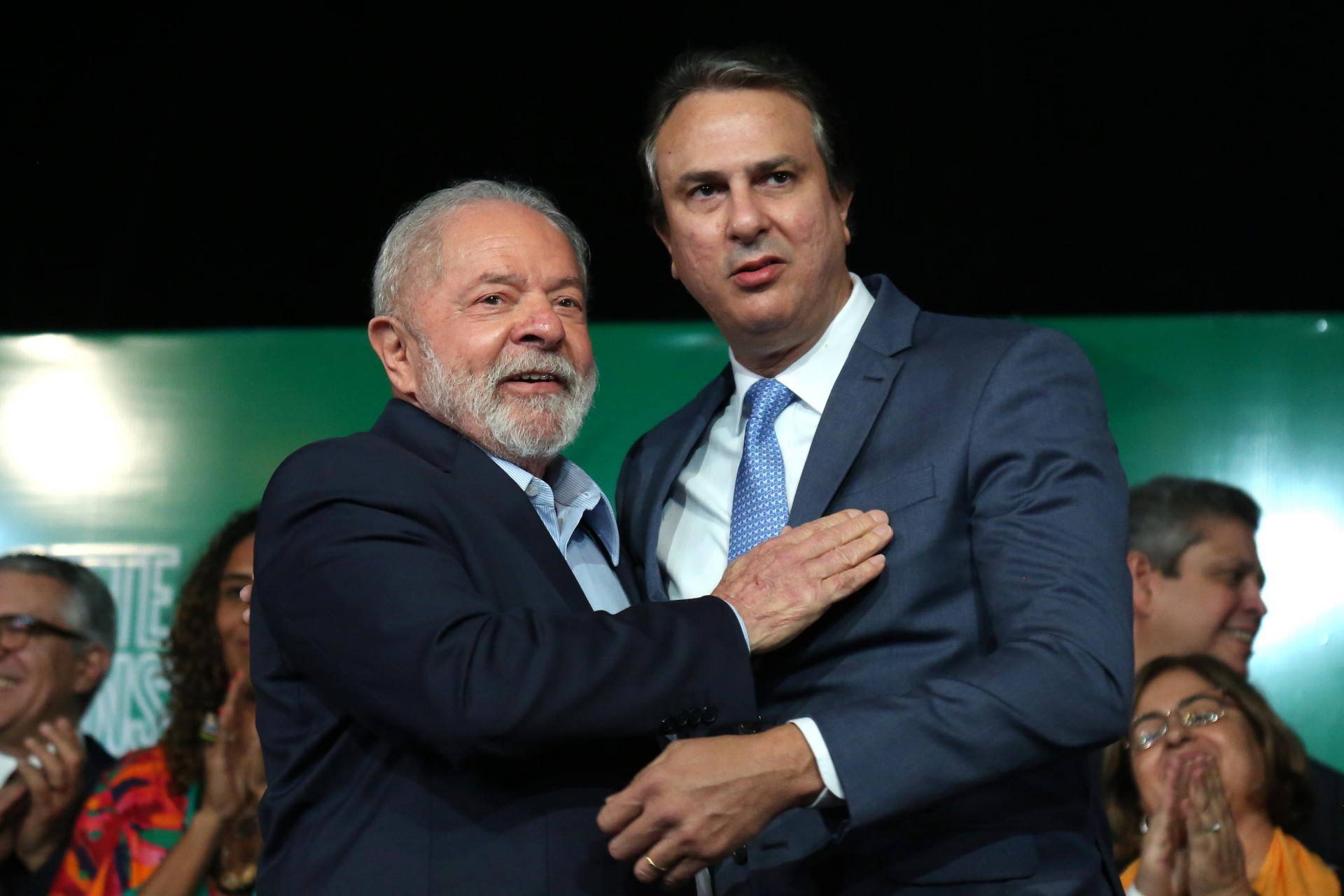Após vitória no Ceará, Camilo é escalado por Lula para reforçar campanha no 2º turno e ampliar apoios no Nordeste