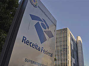 Bônus de eficiência de auditores fiscais passa a integrar 13º salário e adicional de férias