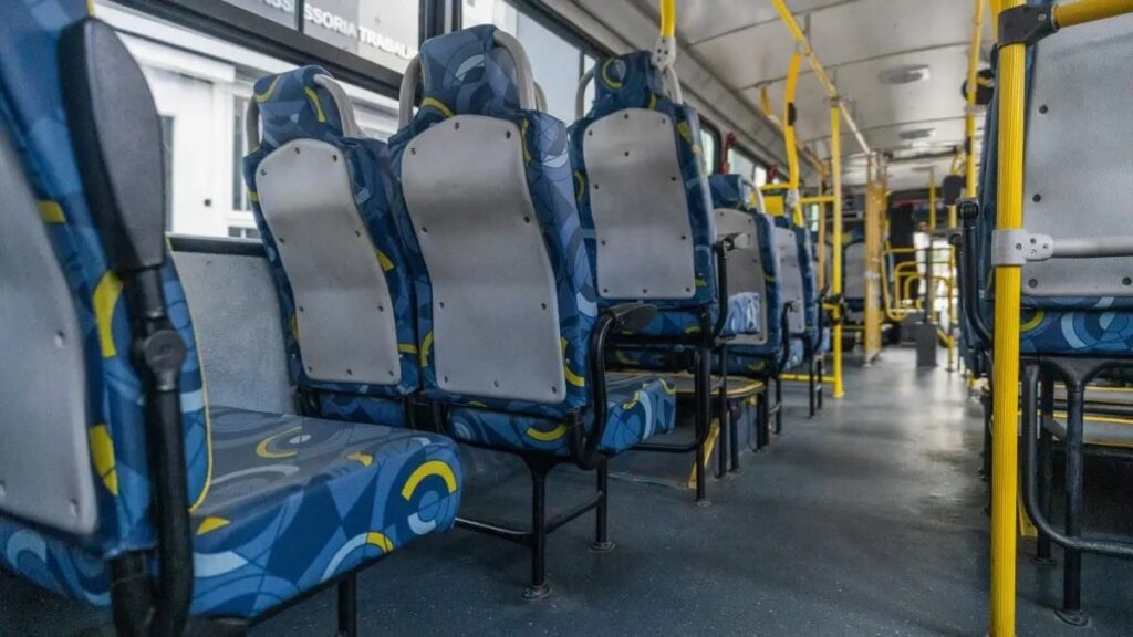 Eleições 2026: Defensoria aciona Justiça por transporte de eleitores em Canindé e Senador Pompeu